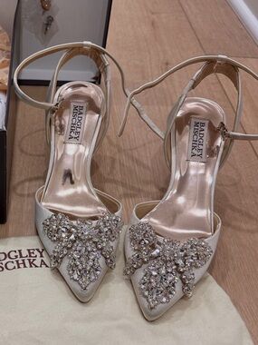 Badgley Mischka Ivory Crystal-Embellished Pointed-Toe Ankle-Strap Heels
